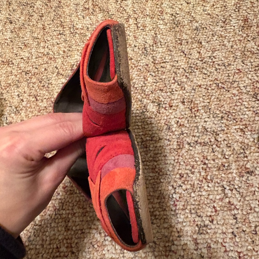 Fendi red ballet flat sandals size 37.5 - Picture 3 of 9